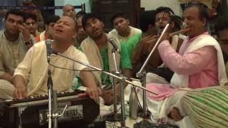 Hare Krishna Kirtan  2 by Mathura Jivan Prabhu on Day 2 of ISKCON Mira Road Kirtan Mela 2016 [upl. by Willumsen]