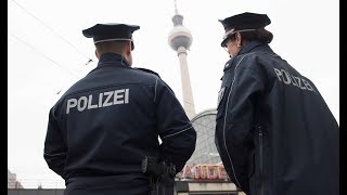 Brennpunkt Berlin Der Alexanderplatz – der gefährlichste Platz Deutschlands [upl. by Dawson]