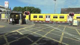 Birkdale Level Crossing [upl. by Olly]